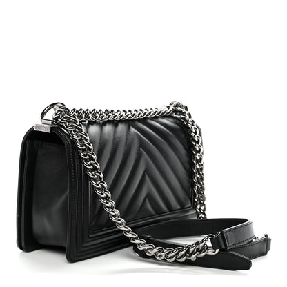 Calfskin Chevron Quilted Medium Boy Flap Black