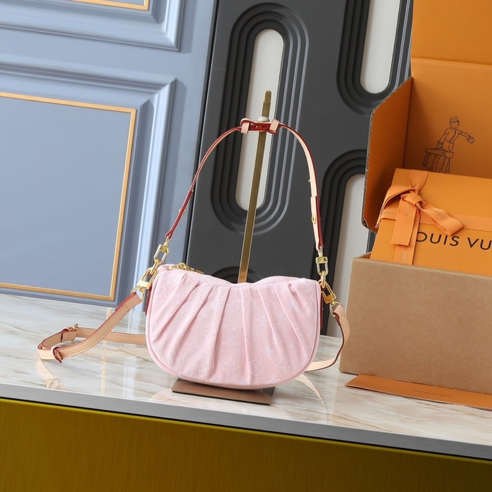 LOUIS VUITTON POCHETTE VALLEY BAG WASHED PINK 21CM