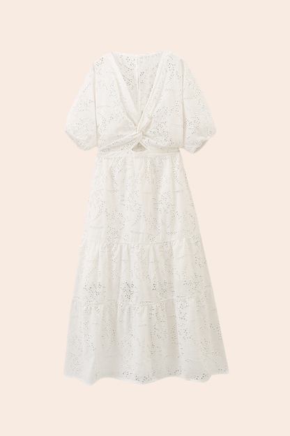 Vestido midi con encaje bordado y aberturas 