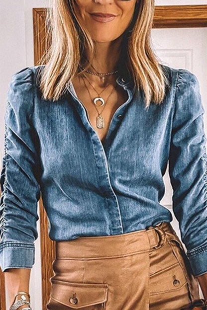 Moda urbana, cuello vuelto liso, manga larga, mezclilla regular