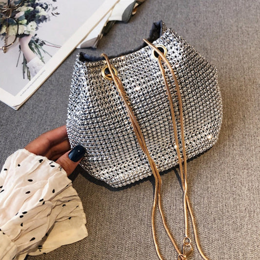 Bolso bandolera de moda con correa de cadena y diamantes de imitación