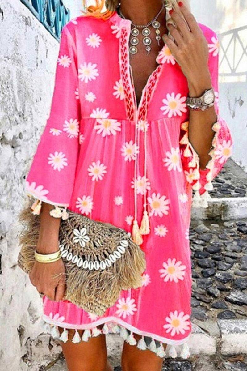 Elegante vestido de línea A con escote en V, borlas y flores de patchwork