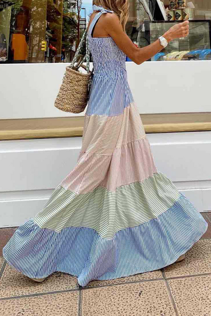 Vestidos casuales de rayas con patchwork y tirantes finos en contraste