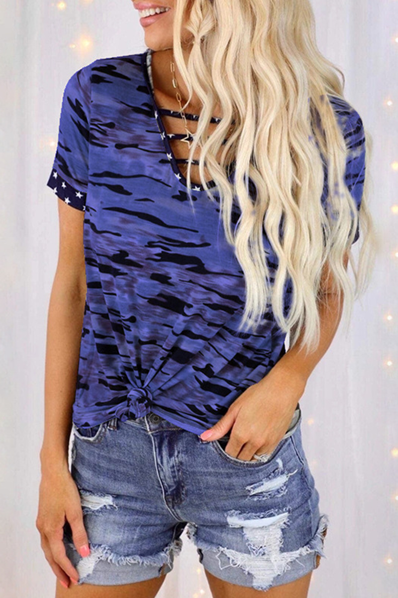 Camiseta informal con estampado de camuflaje urbano, cuello en V, abertura y abertura (5 colores)