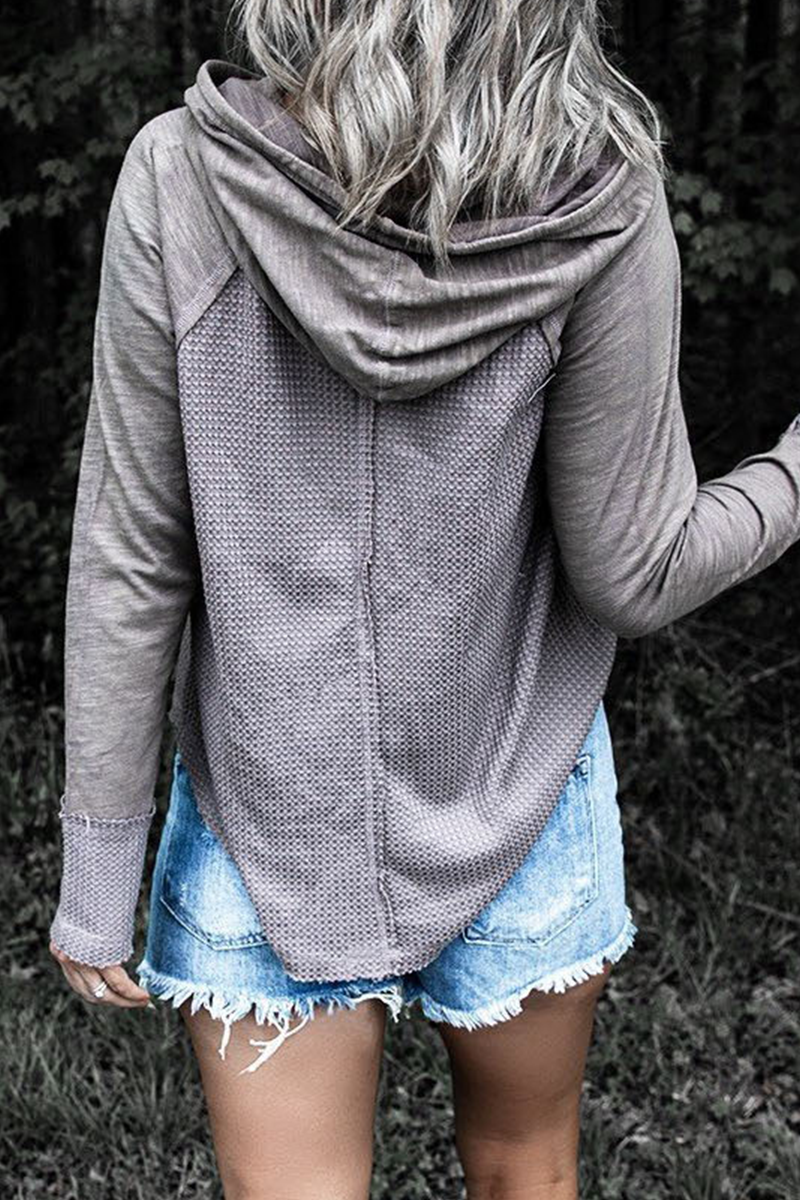 Tops casuales con capucha y cuello en contraste con cordón ajustable y patchwork (5 colores)