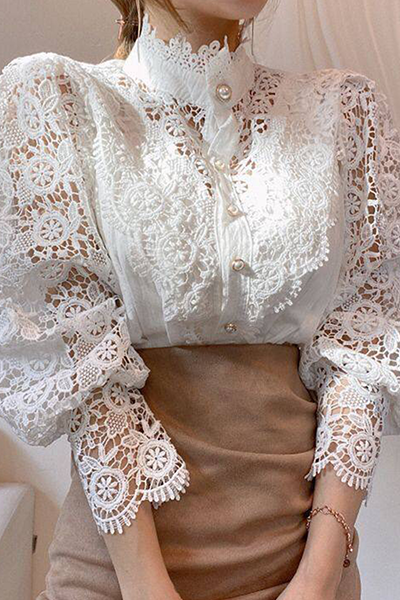 Blusa elegante de cuello mandarín con hebilla ahuecada y encaje de patchwork (3 colores)
