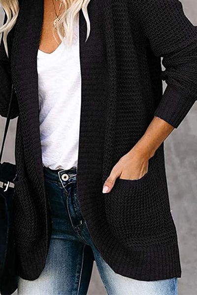 Suéter informal de cuello en V con bolsillos y parches lisos (6 colores)