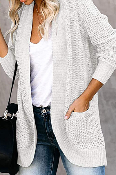Suéter informal de cuello en V con bolsillos y parches lisos (6 colores)