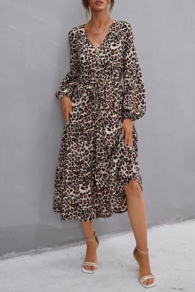 Elegantes vestidos de corte A con hebilla de frenillo de leopardo