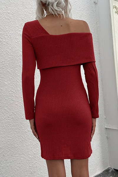 Vestidos casuales de falda lápiz con cuello asimétrico y patchwork liso