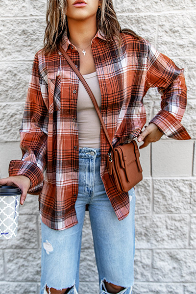 Tops casuales con cuello vuelto y hebilla a cuadros