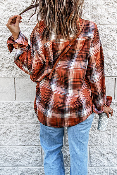 Tops casuales con cuello vuelto y hebilla a cuadros
