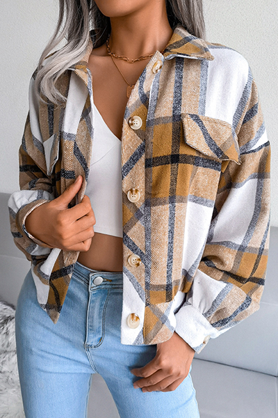 Prenda de abrigo informal con cuello vuelto, hebilla y retazos a cuadros (3 colores)