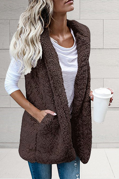 Tops casuales de corte liso con aberturas