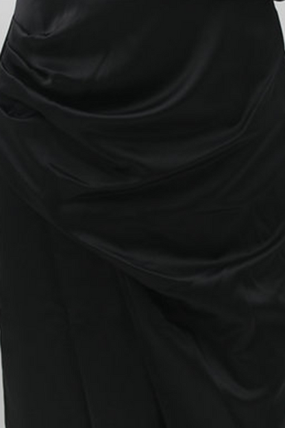 Elegante vestido de noche con cuello oblicuo y pliegues lisos (5 colores)