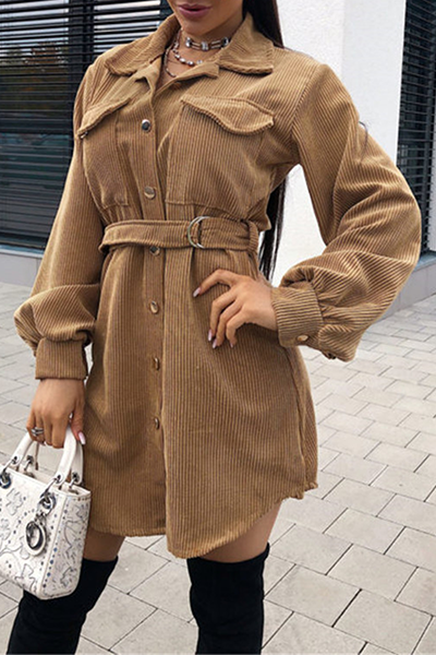 Vestidos de moda estilo británico con hebilla de bolsillo sólida y cinturón con cuello vuelto