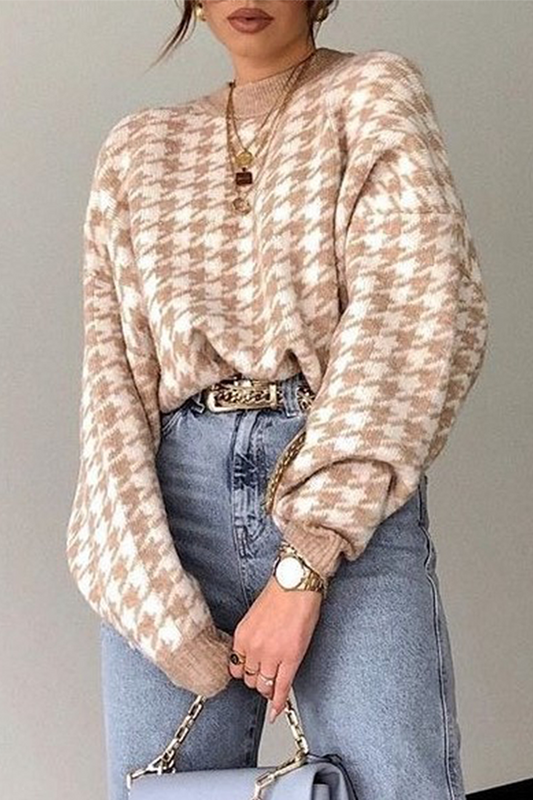 Suéter de cuello redondo con contraste de patchwork geométrico de moda urbana