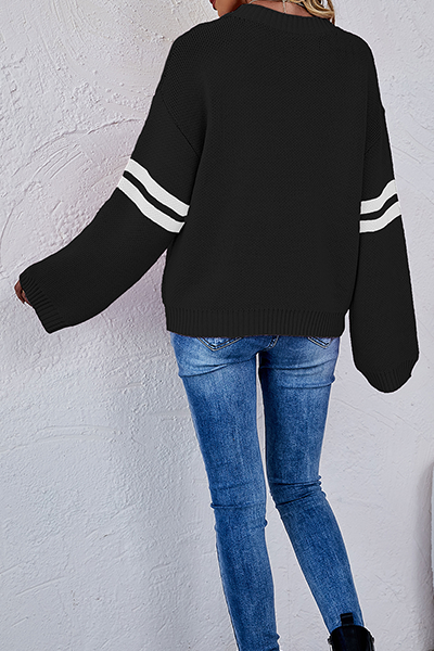 Suéter casual de cuello redondo con rayas y patchwork en contraste