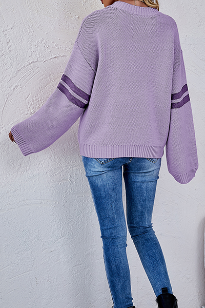 Suéter casual de cuello redondo con rayas y patchwork en contraste