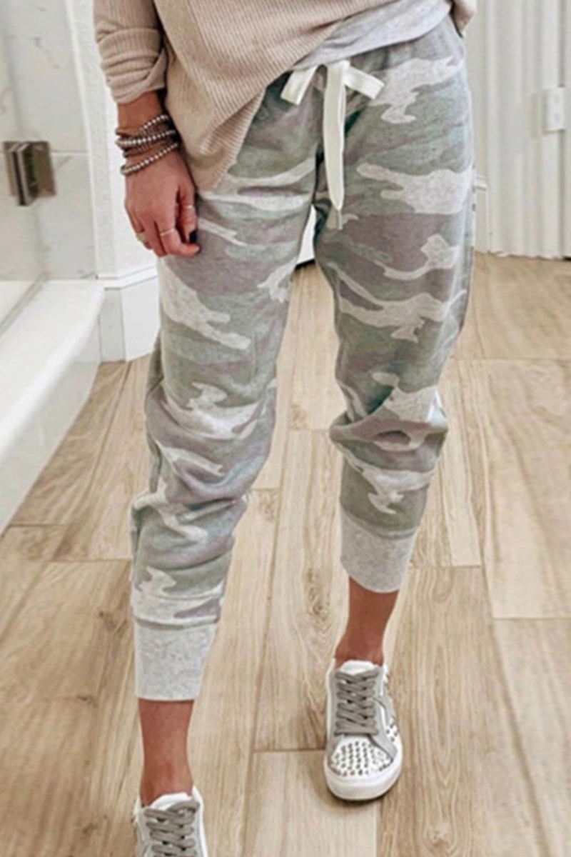 Pantalones capri informales con estampado de camuflaje y cordón ajustable (3 colores)