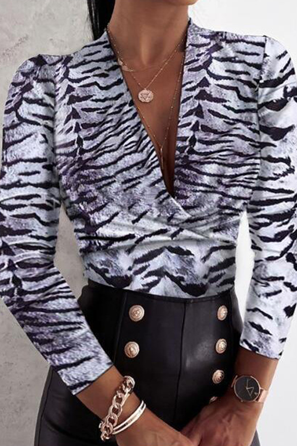 Blusas elegantes con cuello en V, estampado patchwork y pliegues (4 colores)