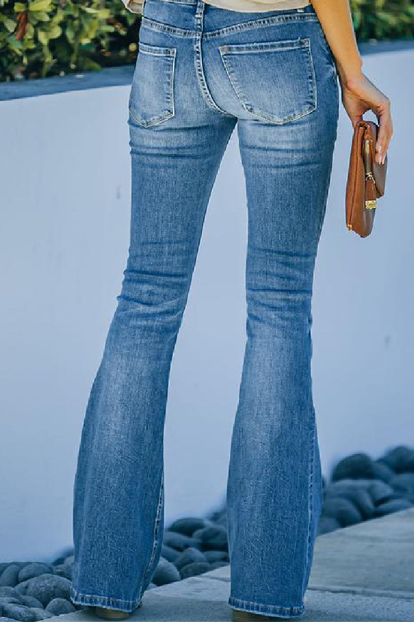 Pantalones casuales de moda con botones sólidos, básicos, corte de bota, cintura media