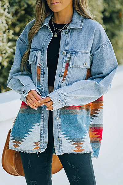 Prendas de abrigo informales de moda con cuello vuelto, hebilla y bolsillo geométrico