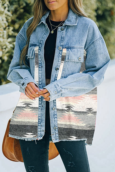 Prendas de abrigo informales de moda con cuello vuelto, hebilla y bolsillo geométrico
