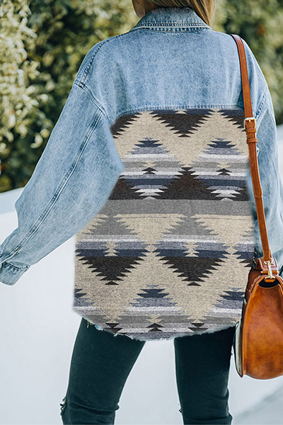 Prendas de abrigo informales de moda con cuello vuelto, hebilla y bolsillo geométrico