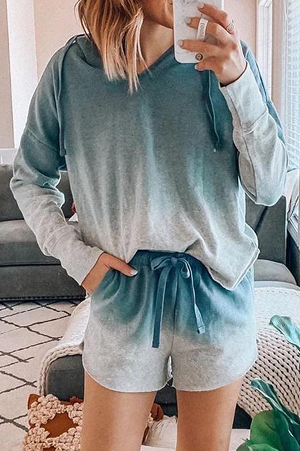 Conjunto de dos piezas con capucha, cuello alto y manga larga, estampado informal