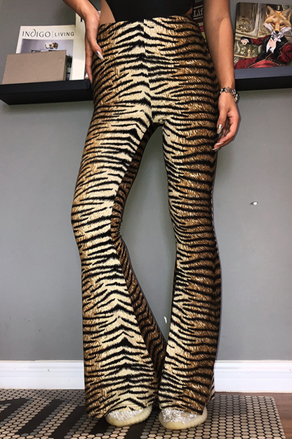 Pantalones de moda con estampado animal de leopardo y abertura en la parte de abajo, básicos, de corte a bota, de cintura alta y estampado completo