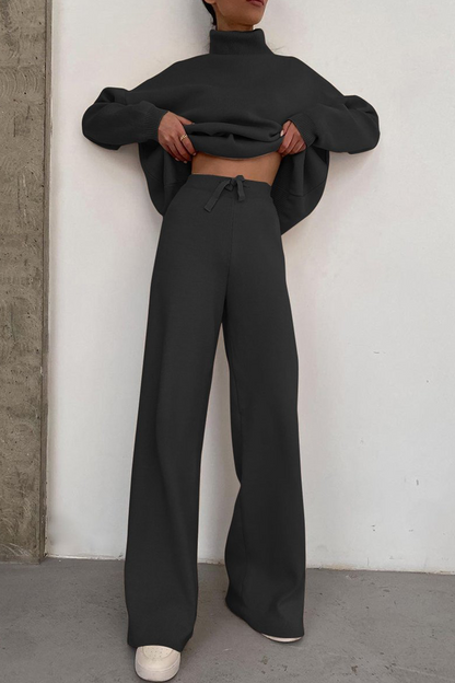 Conjunto informal de dos piezas con cuello alto, manga larga y parches sólidos