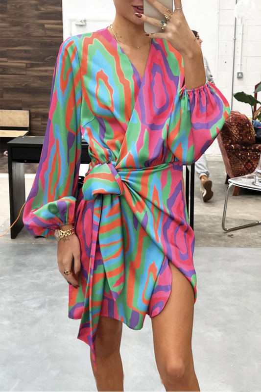 Vestido informal con cuello en V, estampado de patchwork e irregular
