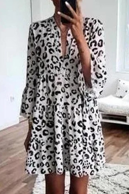 Vestidos casuales con falda pastel y cuello en V y patchwork de leopardo (4 colores)