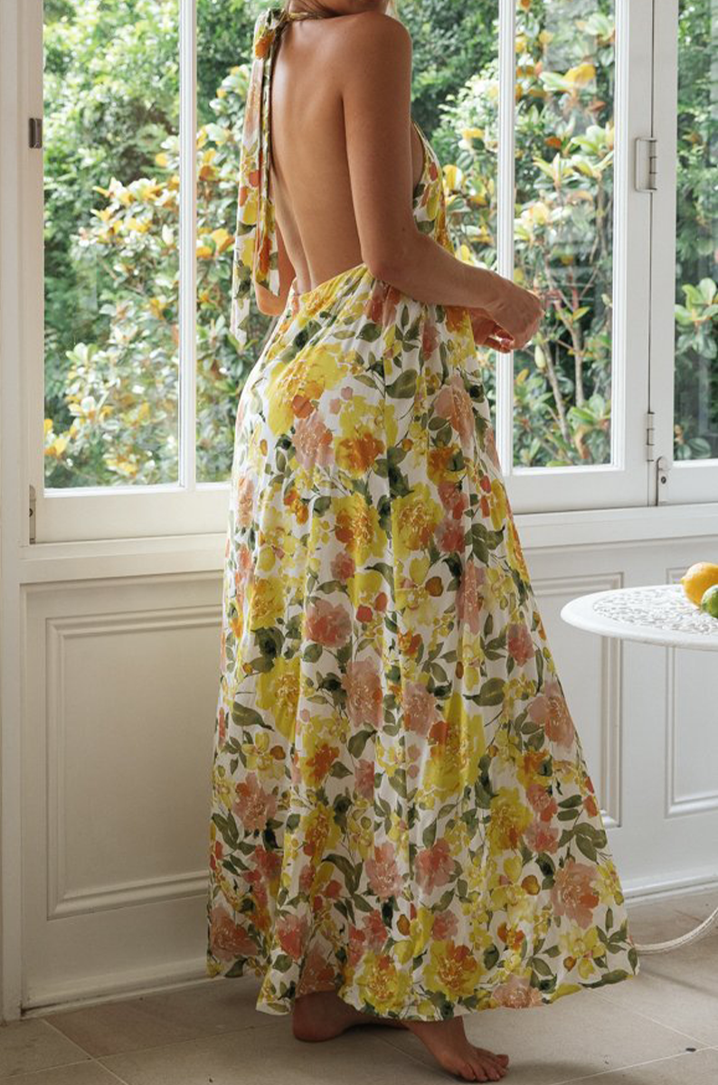 Vestidos rectos con cuello halter y abertura en la parte delantera con estampado de vacaciones