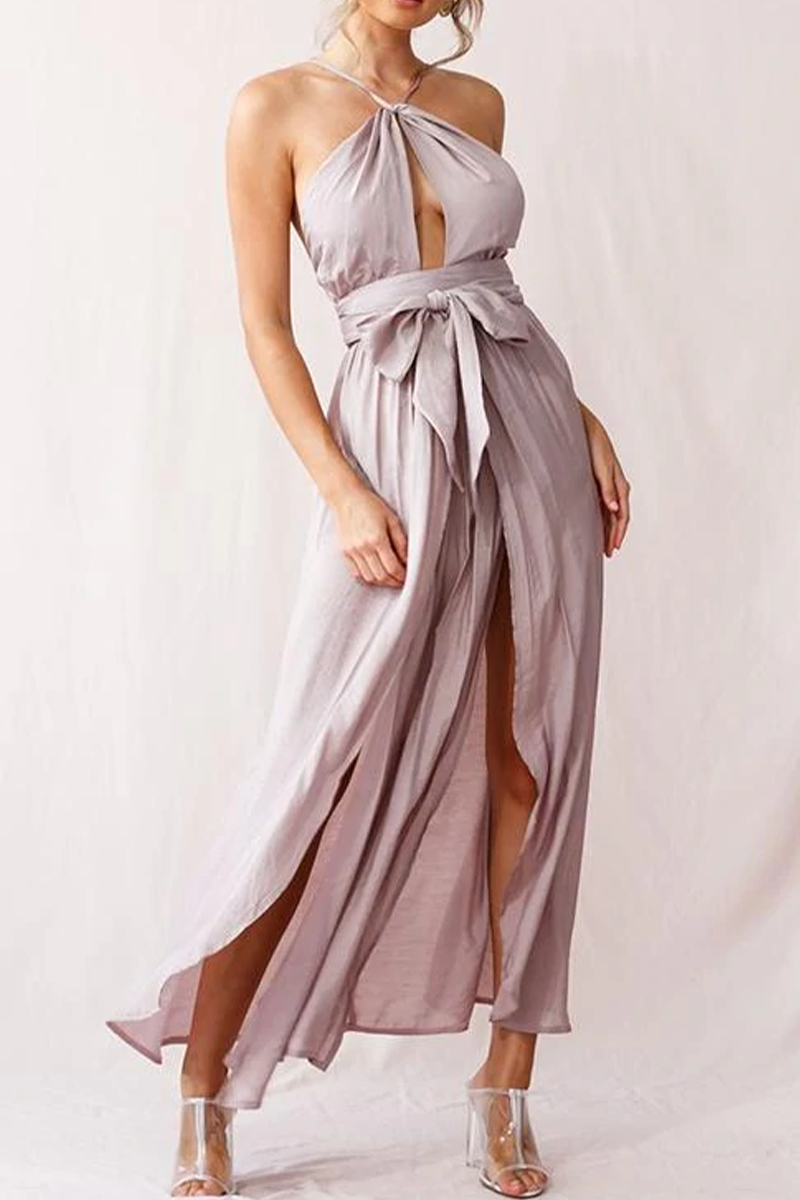 Vestido sexy de corte irregular con cuello halter y abertura alta