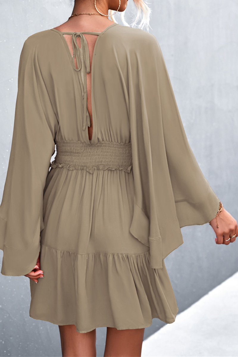 Vestidos casuales con falda y escote en V y retazos sólidos (3 colores)