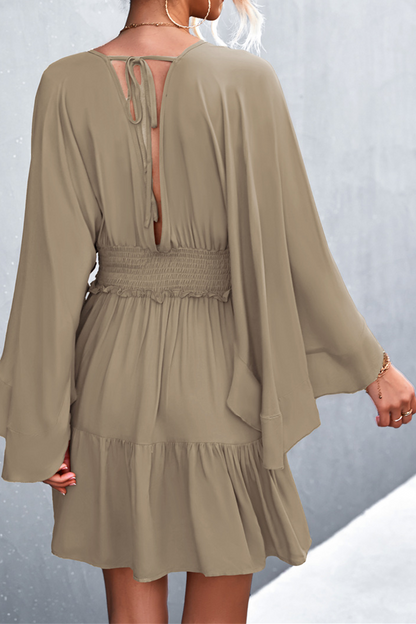 Vestidos casuales con falda y escote en V y retazos sólidos (3 colores)