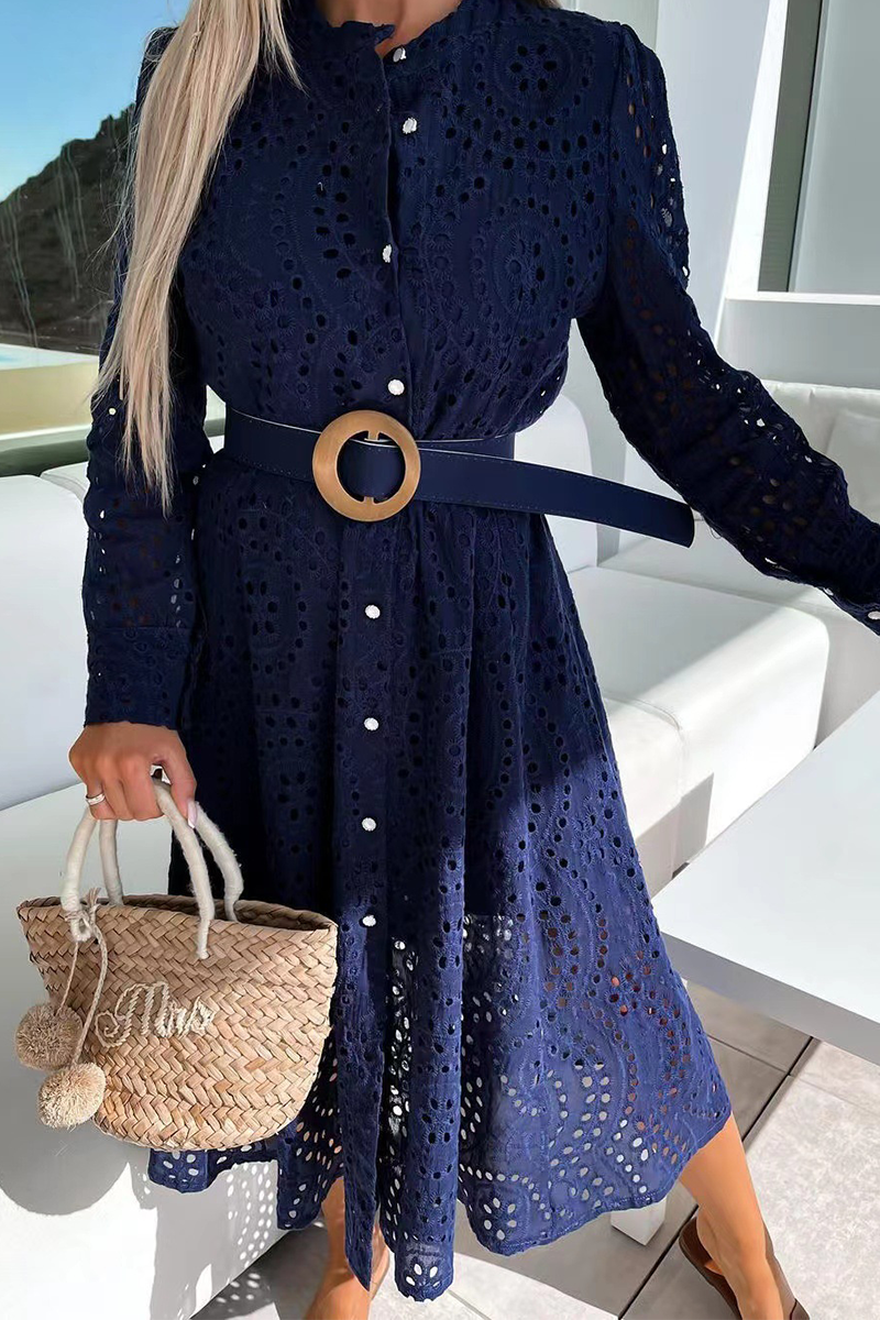 Vestido camisero informal de encaje liso con cuello redondo