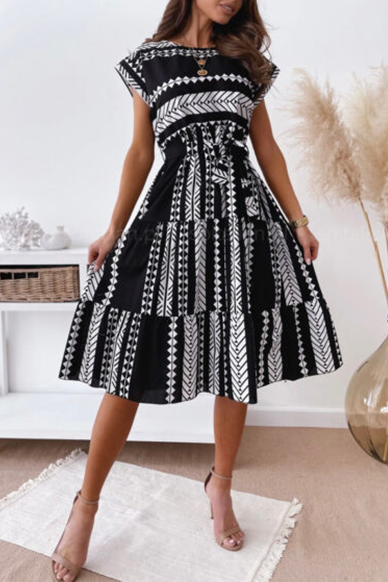Vestidos casuales con falda y cintura redonda con abertura y estampado