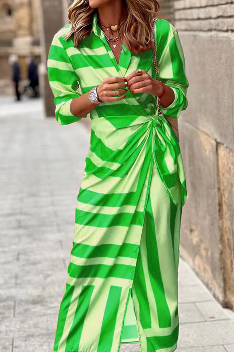 Vestido camisero con cuello vuelto y estampado de patchwork (3 colores)