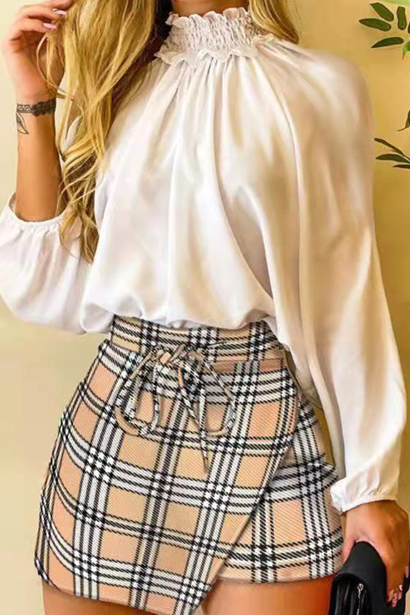 Conjunto de dos piezas con cuello halter y manga larga con estampado de moda (4 colores)