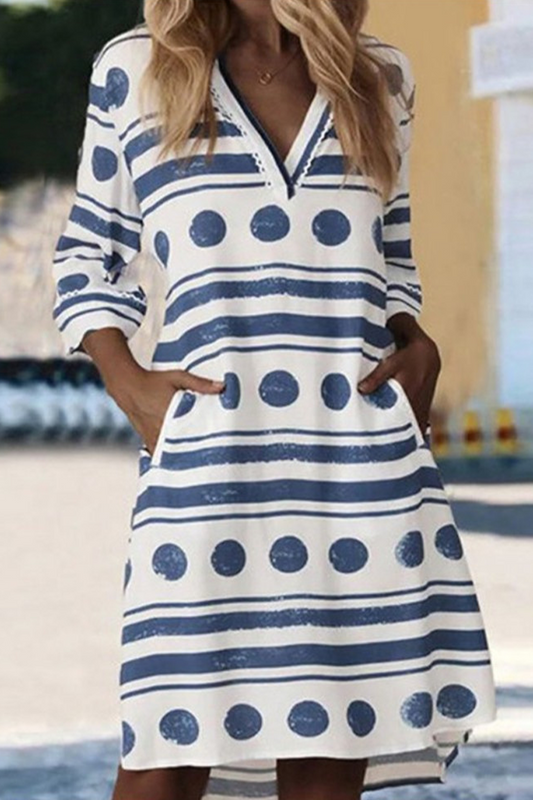 Vestidos rectos casuales con cuello en V y estampado de patchwork
