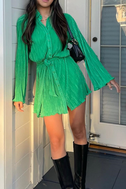 Vestido camisero informal de cuello vuelto con parches sólidos