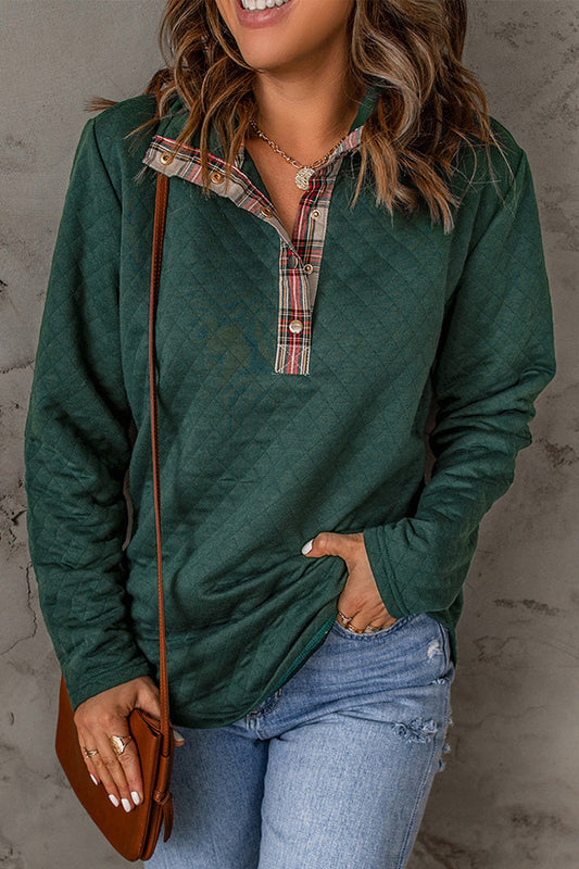 Tops de cuello vuelto con contraste y estampados de moda