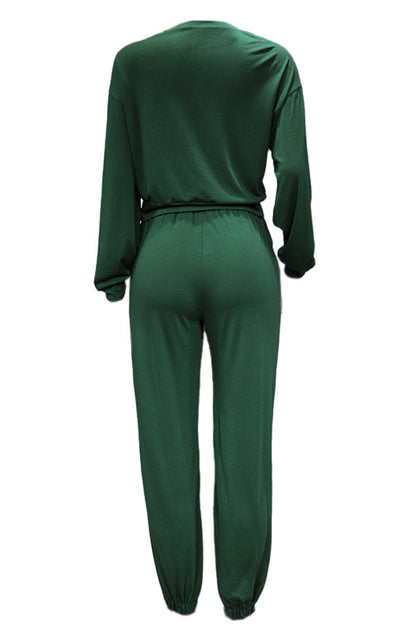 Conjunto informal de dos piezas con cuello redondo, manga larga y color liso