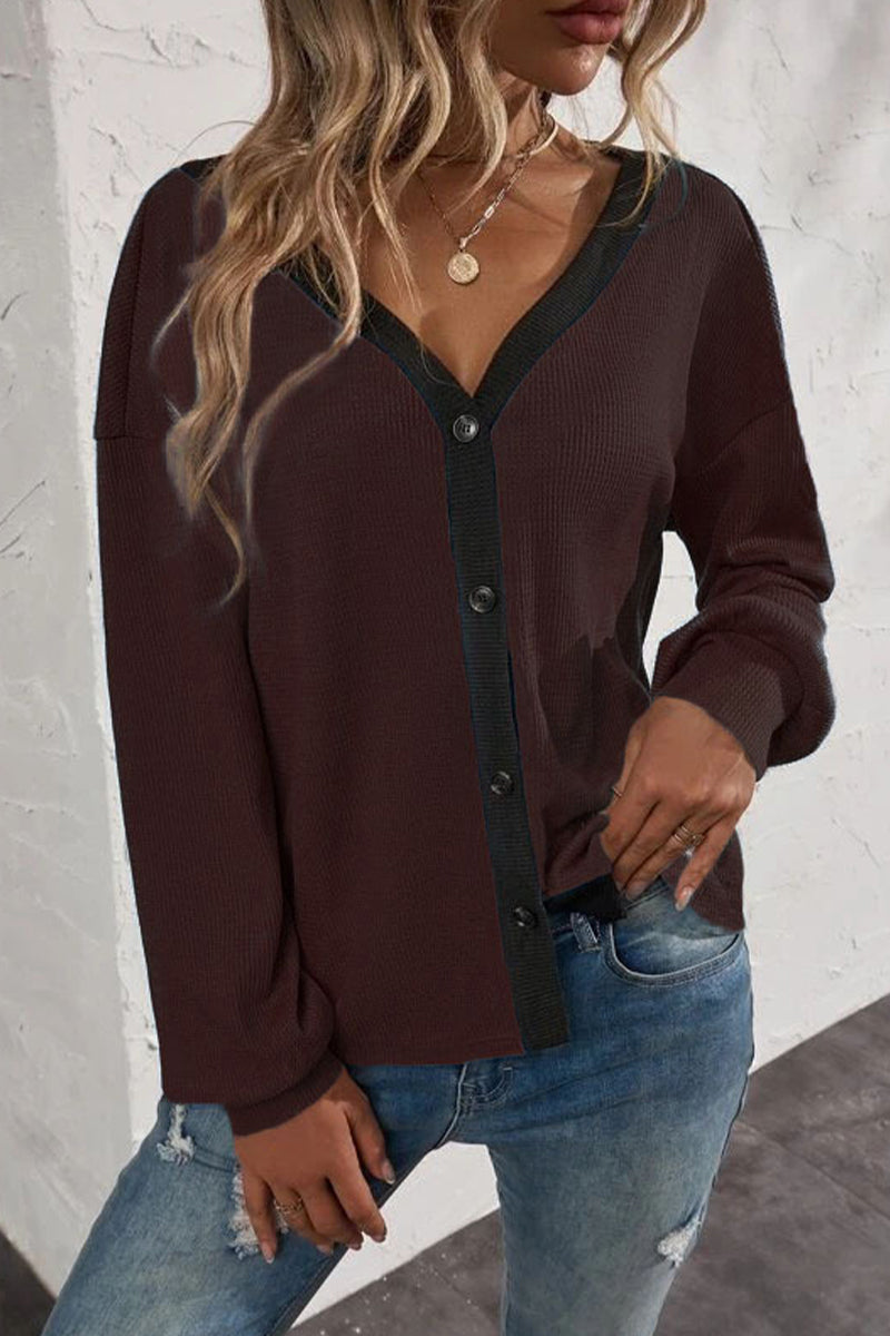Camisetas casuales de cuello en V con botones y patchwork liso (7 colores)