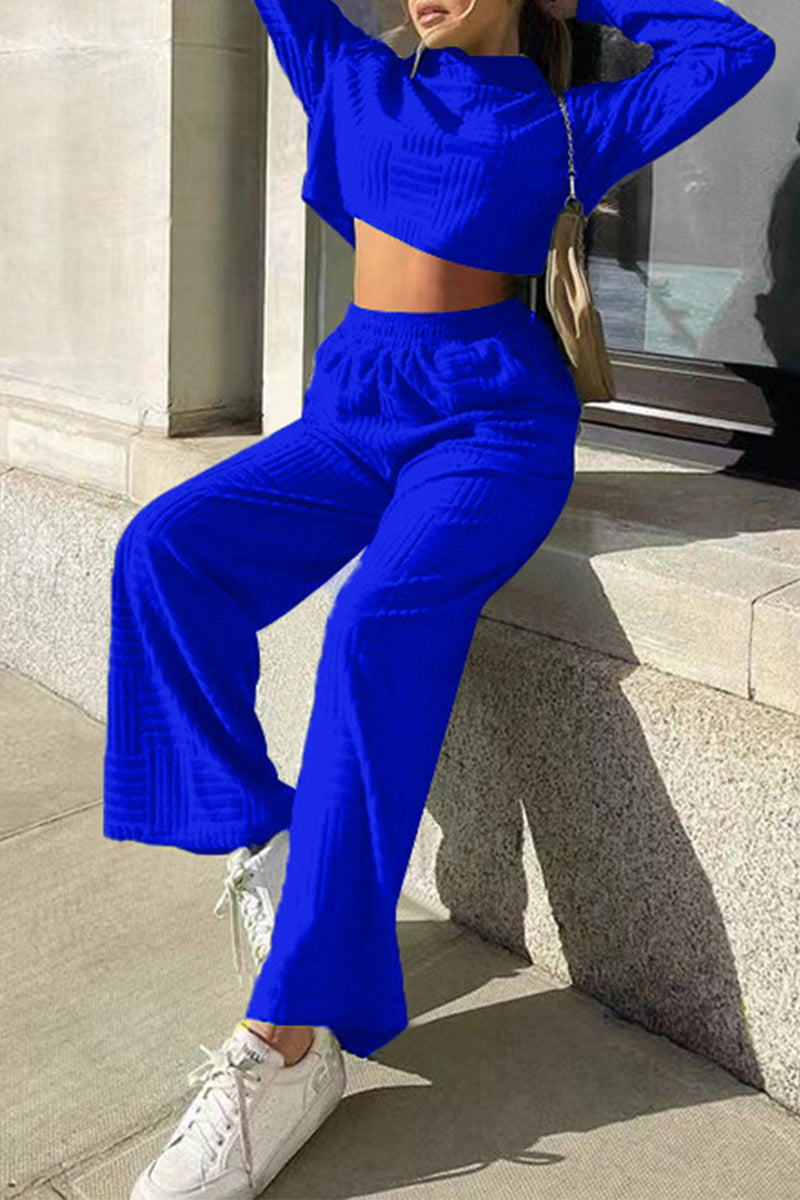 Conjunto de dos piezas informal de color liso con capucha y cuello de manga larga