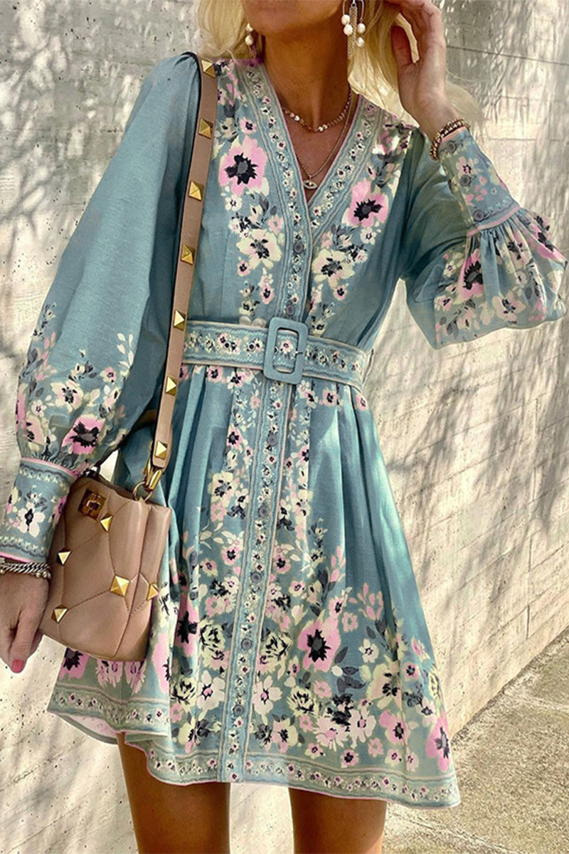 Vestidos bohemios elegantes con estampado y escote en V en forma de A