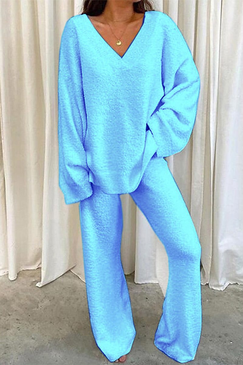 Conjunto casual de dos piezas con escote en V y color liso